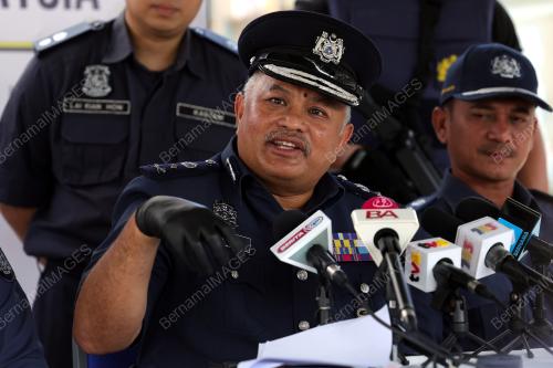 MOHAMMAD HAFIZ ISHAK