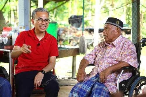 DATUK FAHMI FADZIL