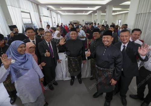 DATUK SERI AMINUDDIN HARUN