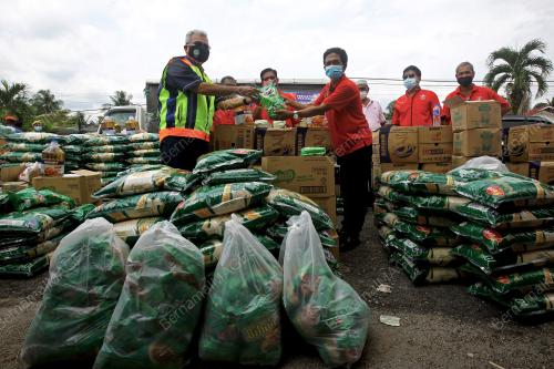 DATUK SERI MOHD REDZUAN MD YUSOF