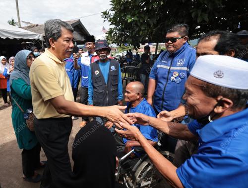 DATUK SERI MOHAMAD HASAN