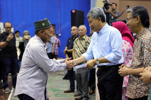 DATUK SERI MOHAMAD HASAN