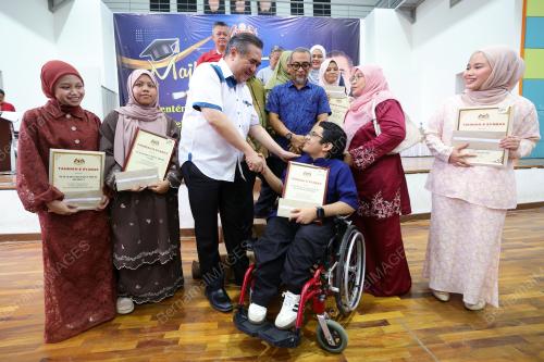 ANTHONY LOKE
