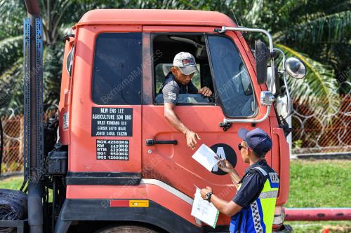 OPERASI PENGUATKUASAAN TEKNIKAL KENDERAAN PERDAGANGAN