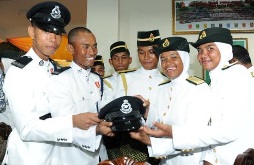 PERBARISAN TAMAT LATIHAN PERDANA