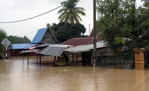 NS12_31012011_BANJIR
