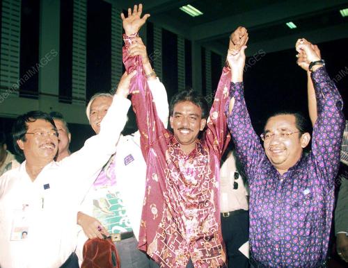 NS13-10_06_2000_CALON_BN_MENANG_08012016