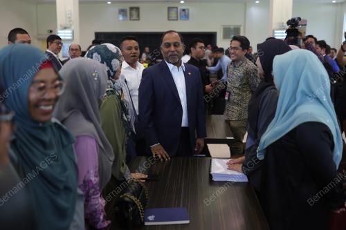DATUK SERI DR ZAMBRY ABDUL KADIR