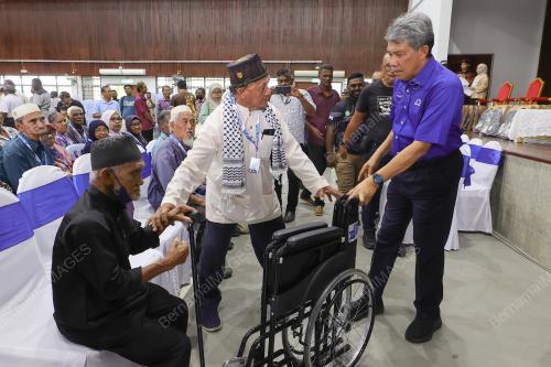 DATUK SERI MOHAMAD HASAN