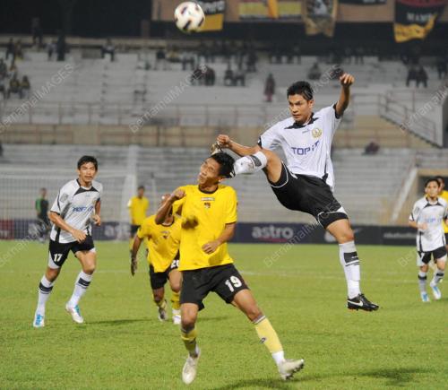 BOLASEPAK PIALA MALAYSIA