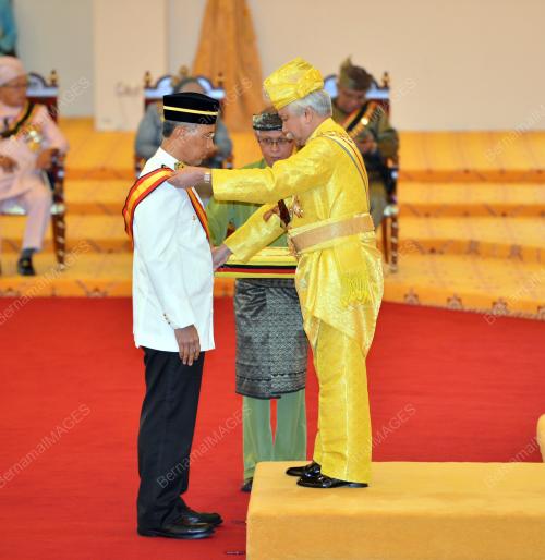 NS13_14012015_TUANKU_MUHRIZ