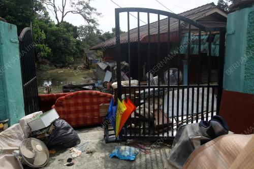 BANJIR KAMPUNG SUNGAI TIMUN REMBAU