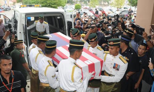 NS13_22082014_HARI_BERKABUNG