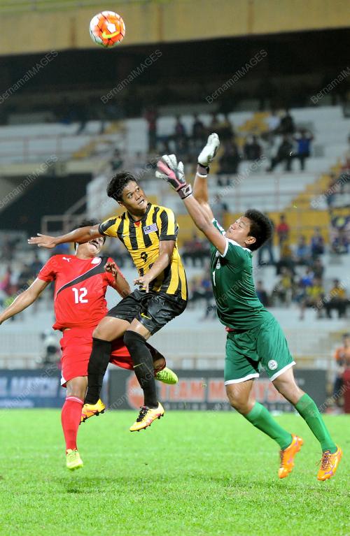 NS13_23032016_BOLASEPAK_PERSAHABATAN