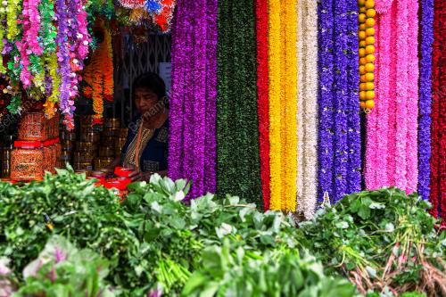 PERSIAPAN PERAYAAN DEEPAVALI