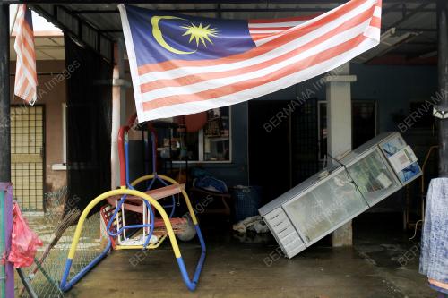 PASCA BENCANA BANJIR DI TAMPIN