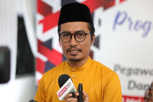 SHAHRIZAN ROSLI