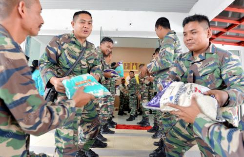 NS14_08012015_SUMBANGAN_BANJIR
