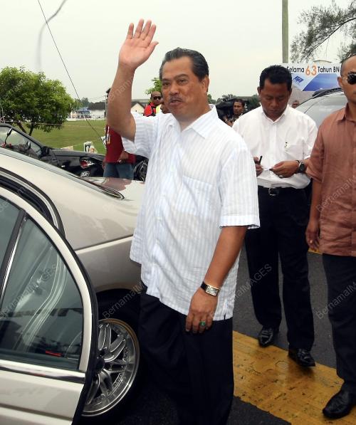 MUHYIDDIN YASSIN