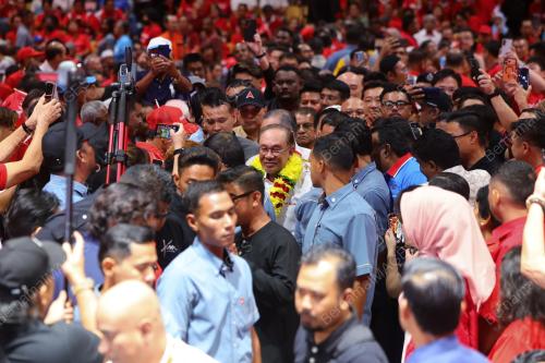 DATUK SERI ANWAR IBRAHIM