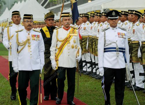 NS14_14012013_TUANKU_MUHRIZ