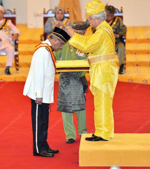 NS14_14012015_TUANKU_MUHRIZ