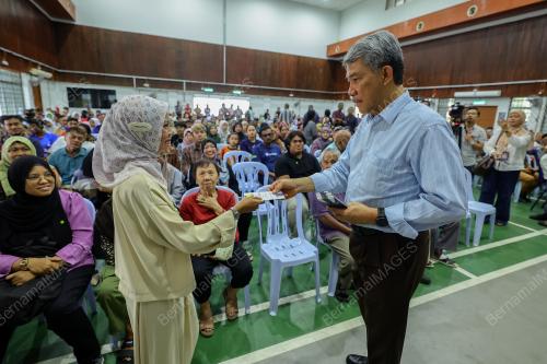 DATUK SERI MOHAMAD HASAN