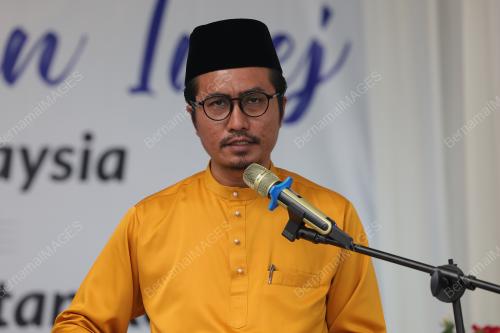 SHAHRIZAN ROSLI