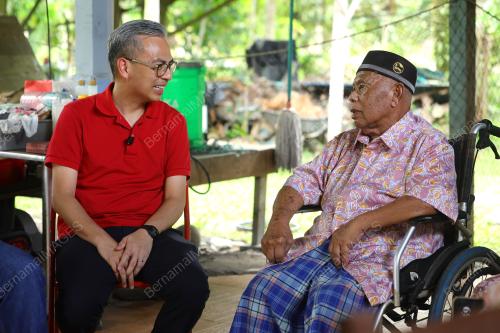 DATUK FAHMI FADZIL