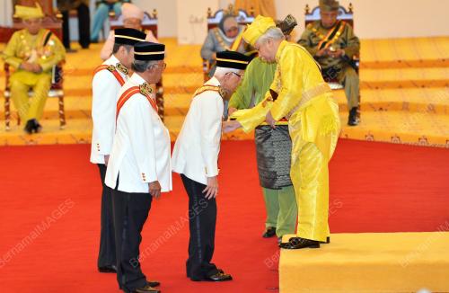 NS15_14012015_TUANKU_MUHRIZ