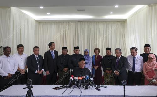 DATUK SERI AMINUDDIN HARUN
