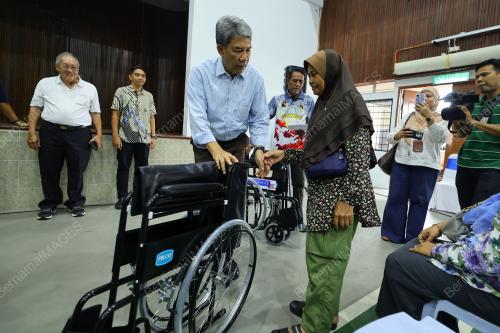 DATUK SERI MOHAMAD HASAN