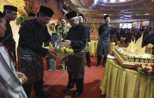 NS15_19012018_SANTAPAN_DIRAJA_N9_BN201801125944
