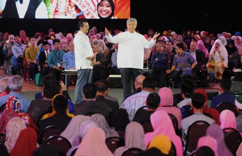 NS15_20022017_DIALOG_PERDANA