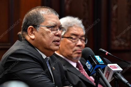 TAN SRI JOHARI ABDUL