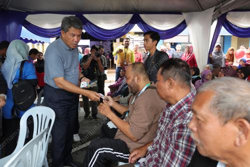DATUK SERI MOHAMAD HASAN