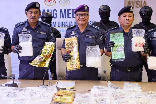 RIBUAN ABDULLAH