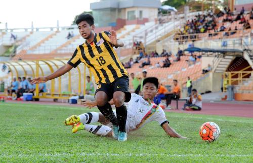 NS16_08102016_BOLA_PERSAHABATAN