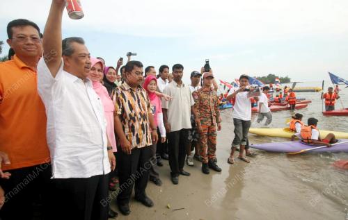 MUHYIDDIN YASSIN