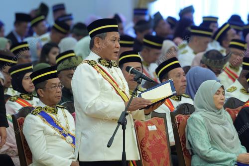 DATUK SERI AMINUDDIN HARUN