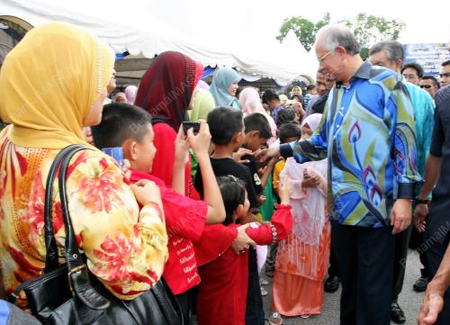 MOHD NAJIB TUN RAZAK