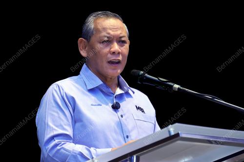 DATUK SERI AMINUDDIN HARUN