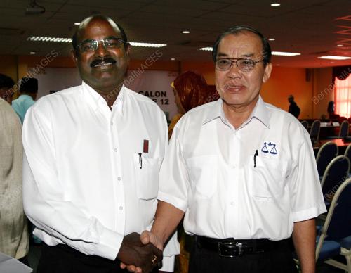 PENAMAAN CALON PRU12