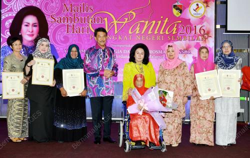 NS17_27082016_ROSMAH_WANITA