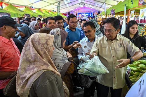 DATUK SERI JALALUDDIN ALIAS