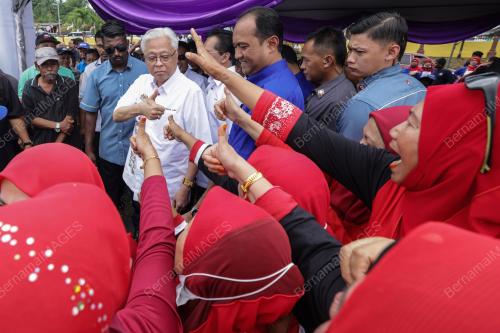 DATUK SERI ISMAIL SABRI YAAKOB