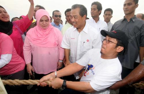MUHYIDDIN YASSIN