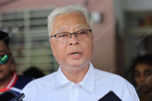 DATUK SERI ISMAIL SABRI YAAKOB