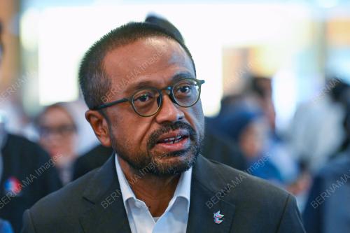 MOHAMMAD ASHRAF MD RADZI