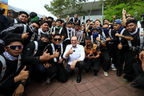 DATUK SERI ANWAR IBRAHIM